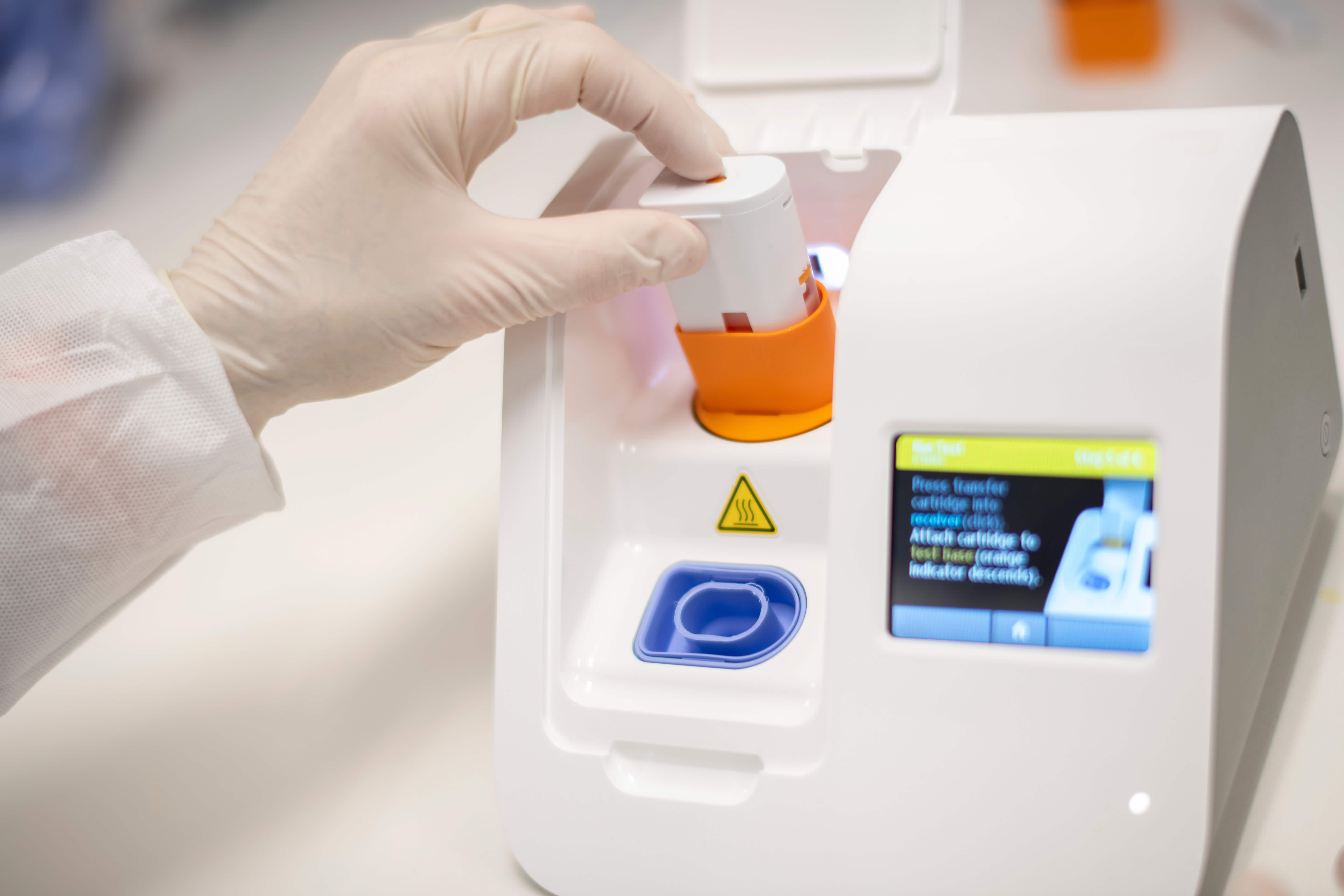 Hausarzt Praxis Söchtenau - Leistung - Point-of-Care-Analysegerät Hausarzt Praxis Söchtenau - Leistung - Point-of-Care-Analysegerät